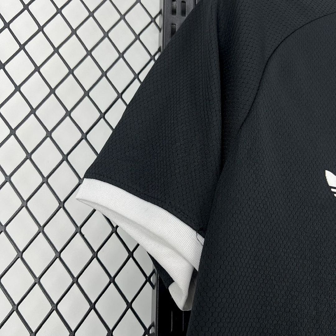 Camisa Ajax Home 2025/26 4