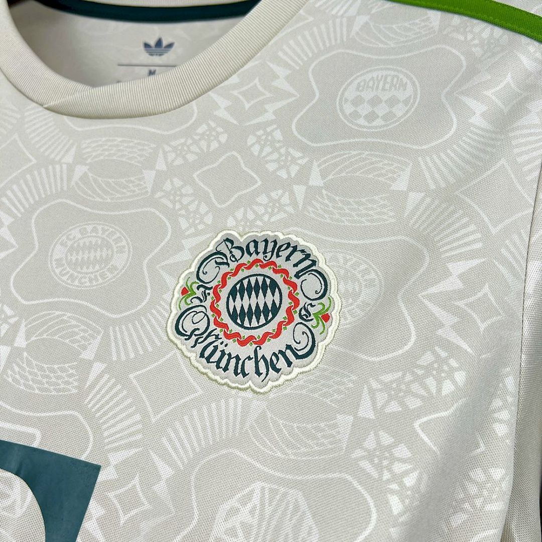 Camisa Bayern de Munique Home 2025/26 Manga Longa 4