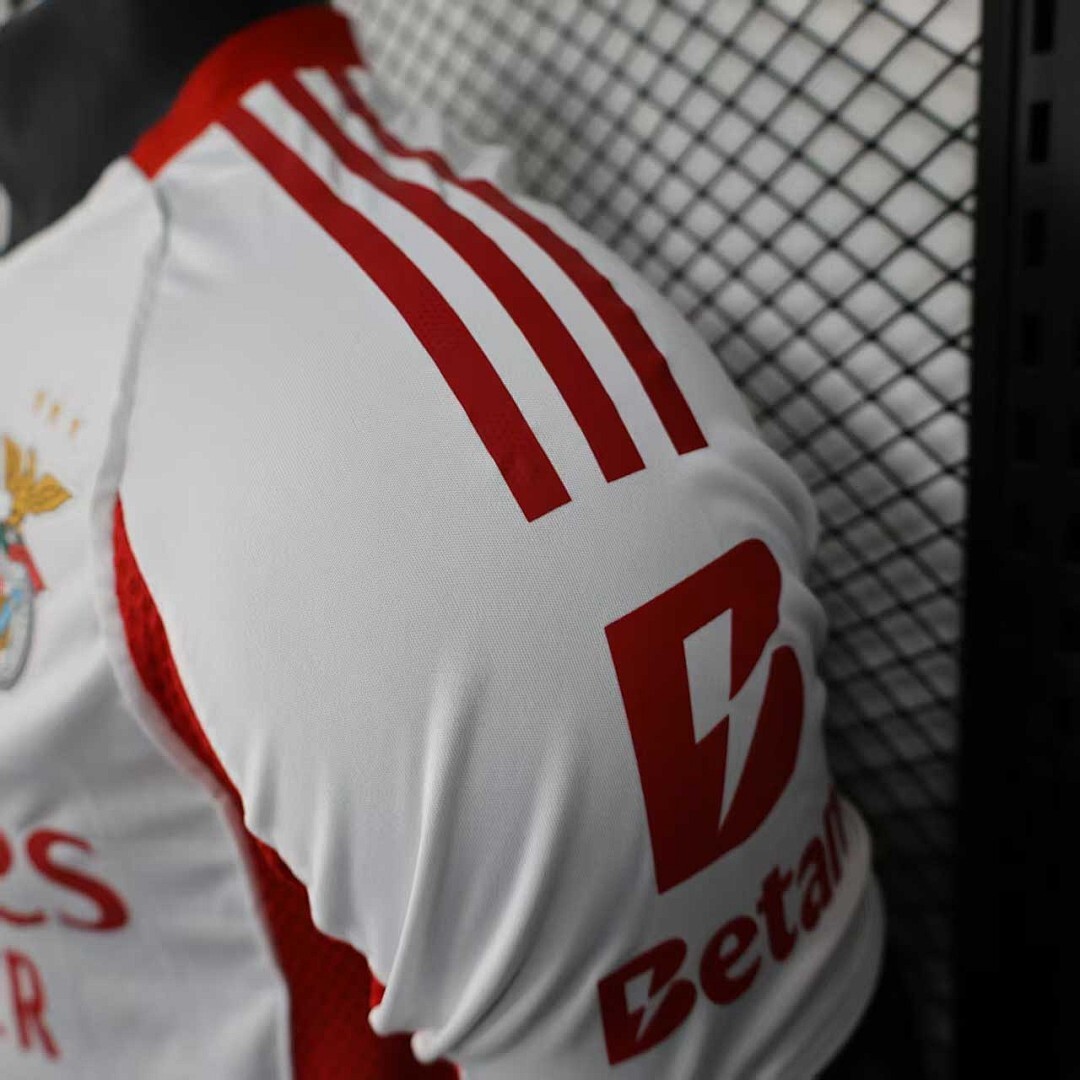 Camisa Benfica Player Third 2025/26 6
