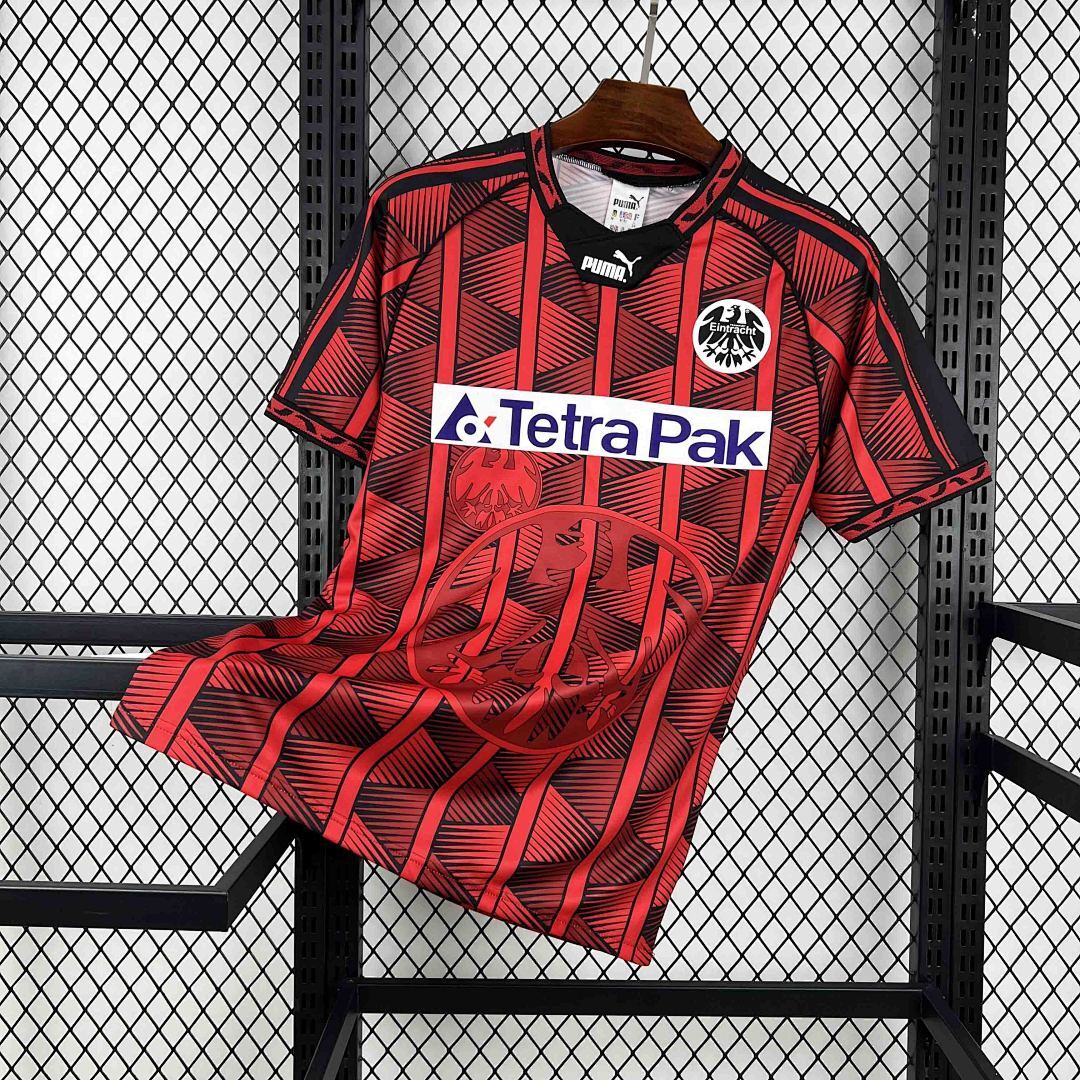 Camisa Retrô Eintracht Frankfurt 1995/96 1