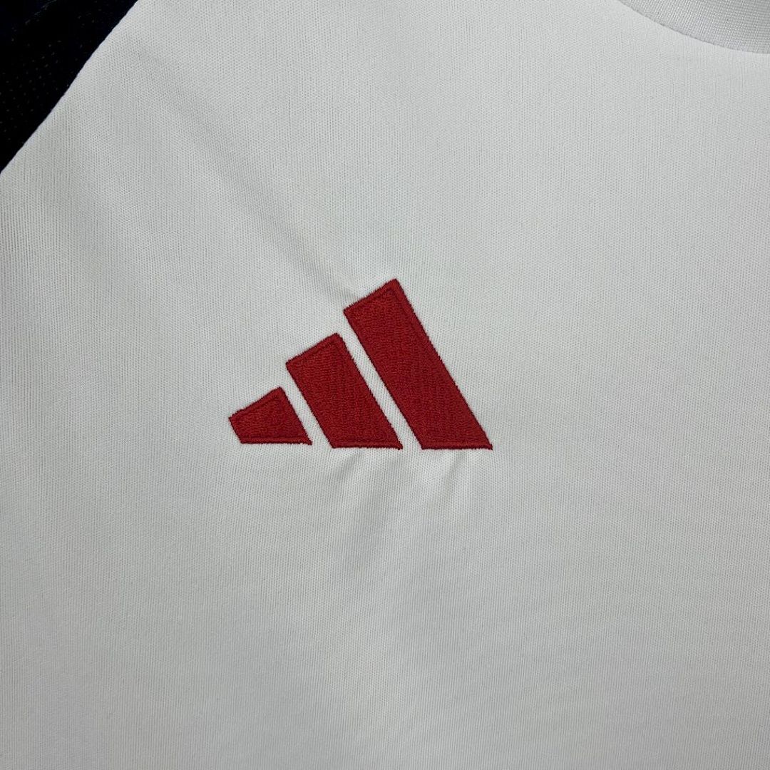 Camisa Flamengo Feminina Away 2025/26 5