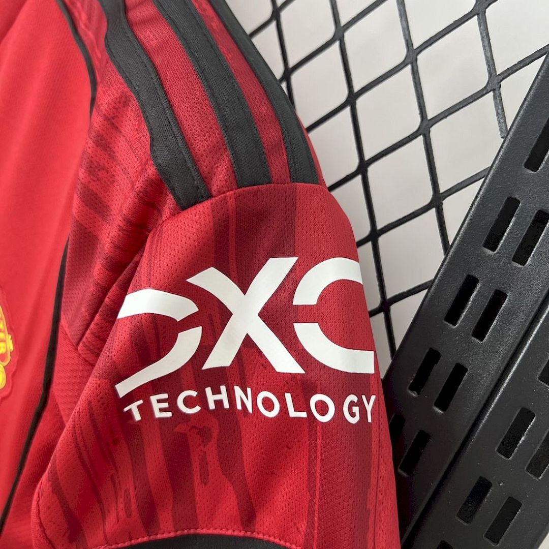 Camisa Manchester United Feminina Home 2025/26 3