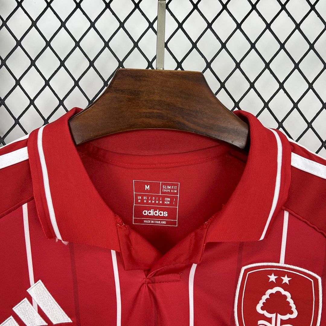 Camisa Nottingham Forest Home 2025/26 6