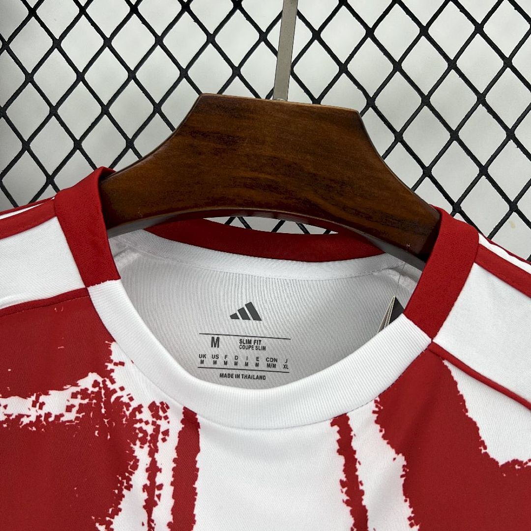 Camisa Olympiacos Away 2025/26 4