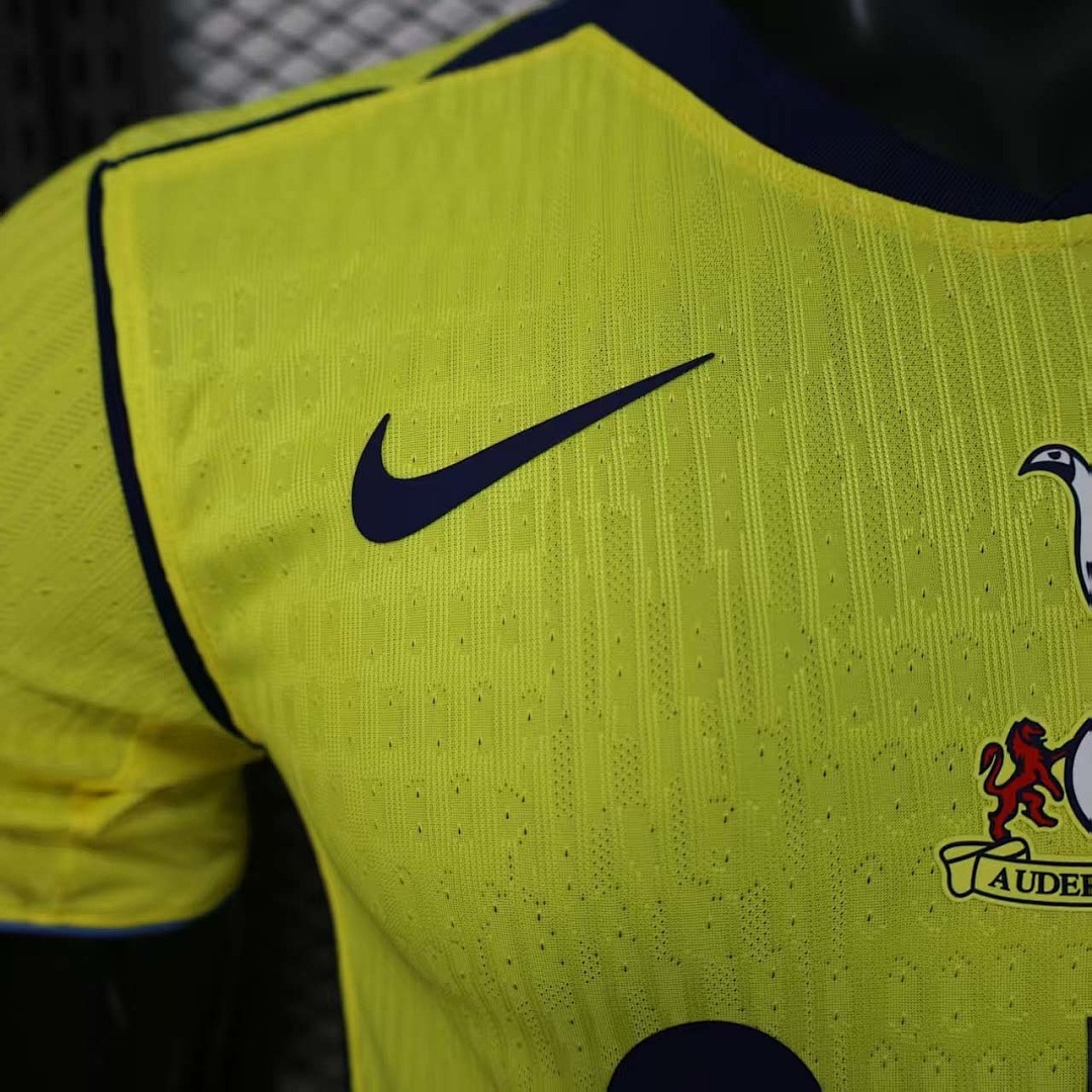 Camisa Tottenham Player Third 2025/26 4