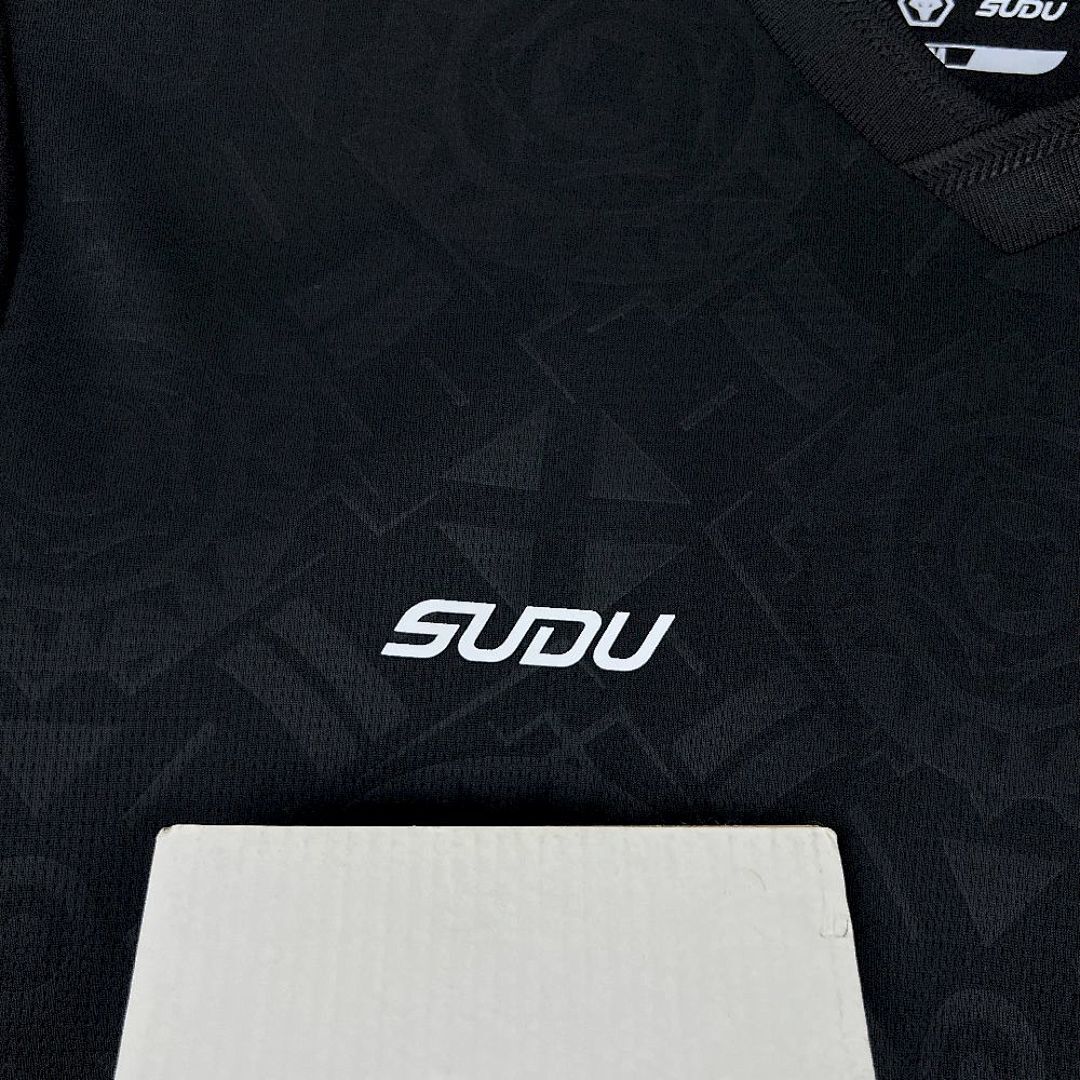 Camisa Wolverhampton Wanderers Goleiro 2025/26 5